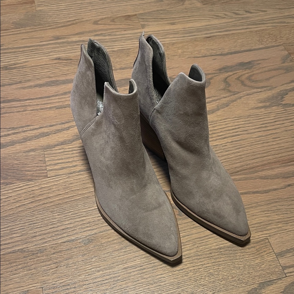 Vince Camuto Gigietta bootie